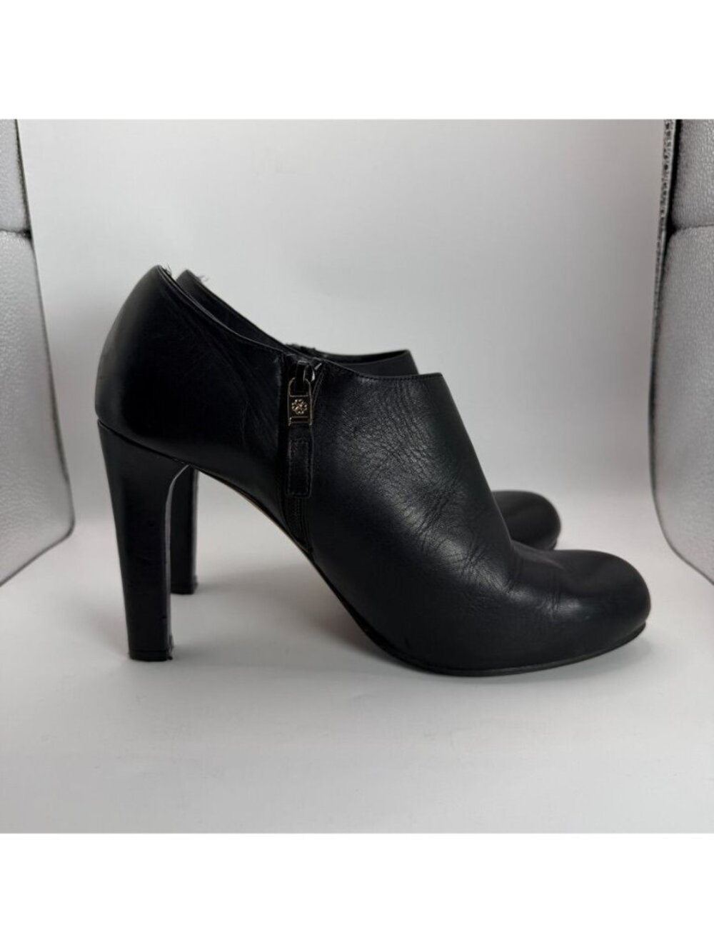 L.K. Bennett Black Leather Ankle Booties Shoes Women Size 41 With 4.5-Inch Heels